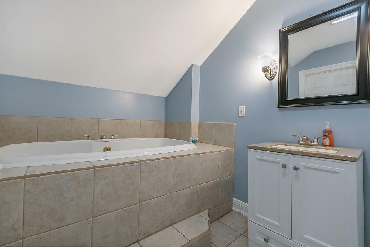 Express Rooms Close To City Amenities Nueva Orleans Exterior foto